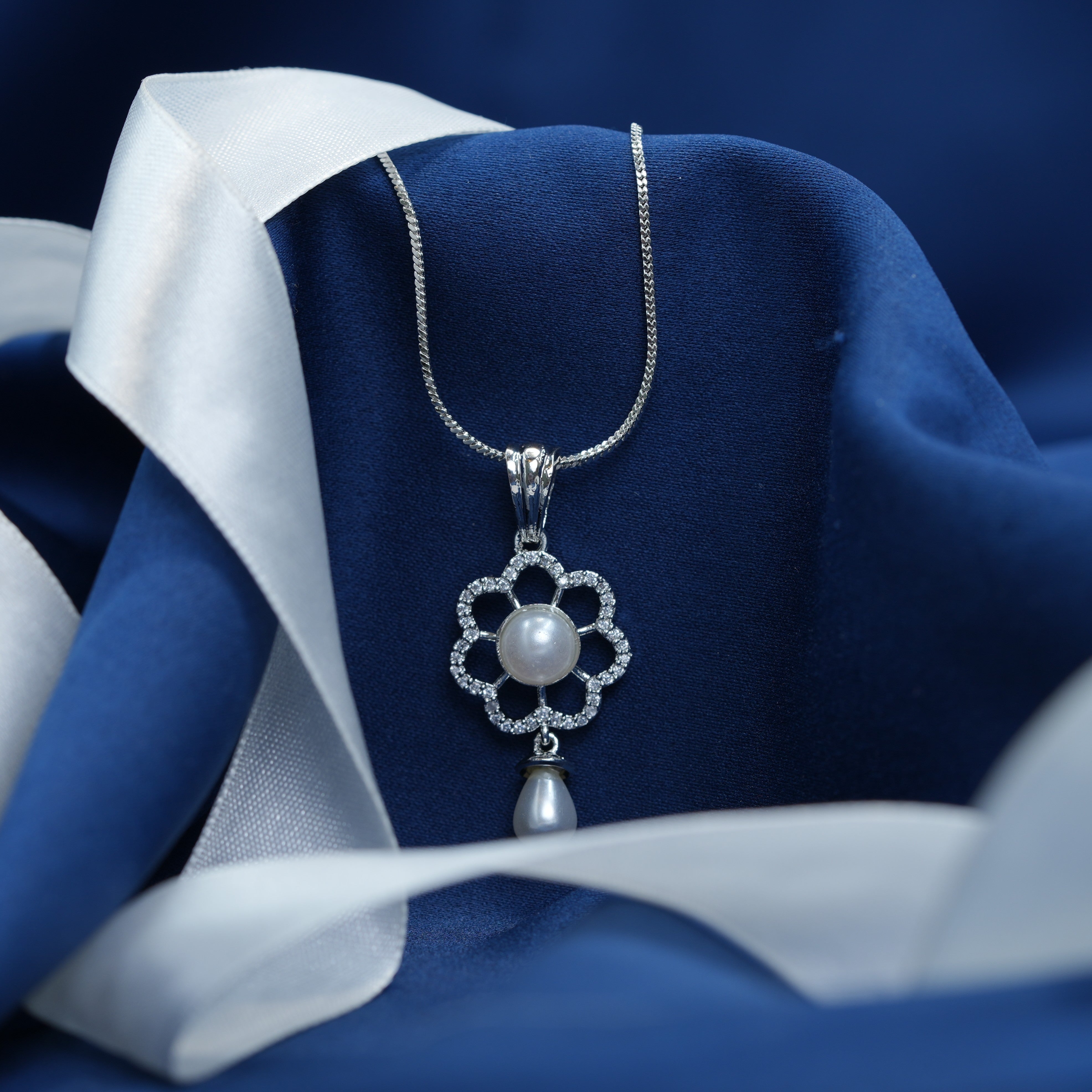 Floral Elegance Pendant