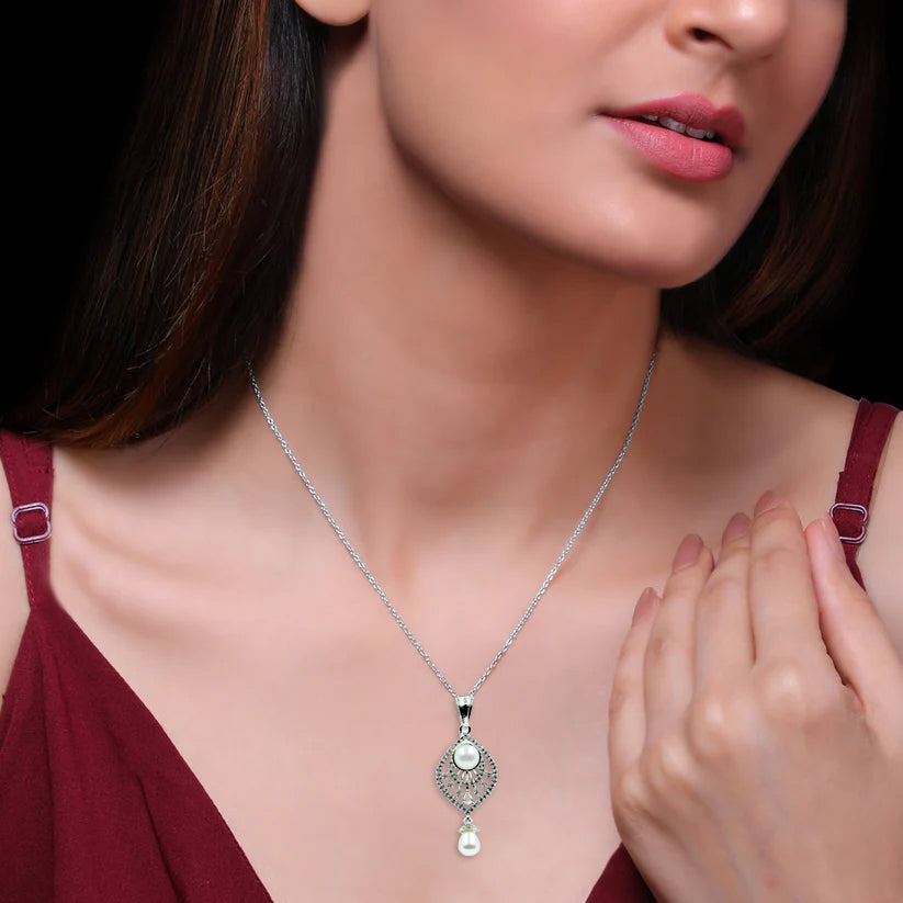 Pearl Drop Leaf Pendant