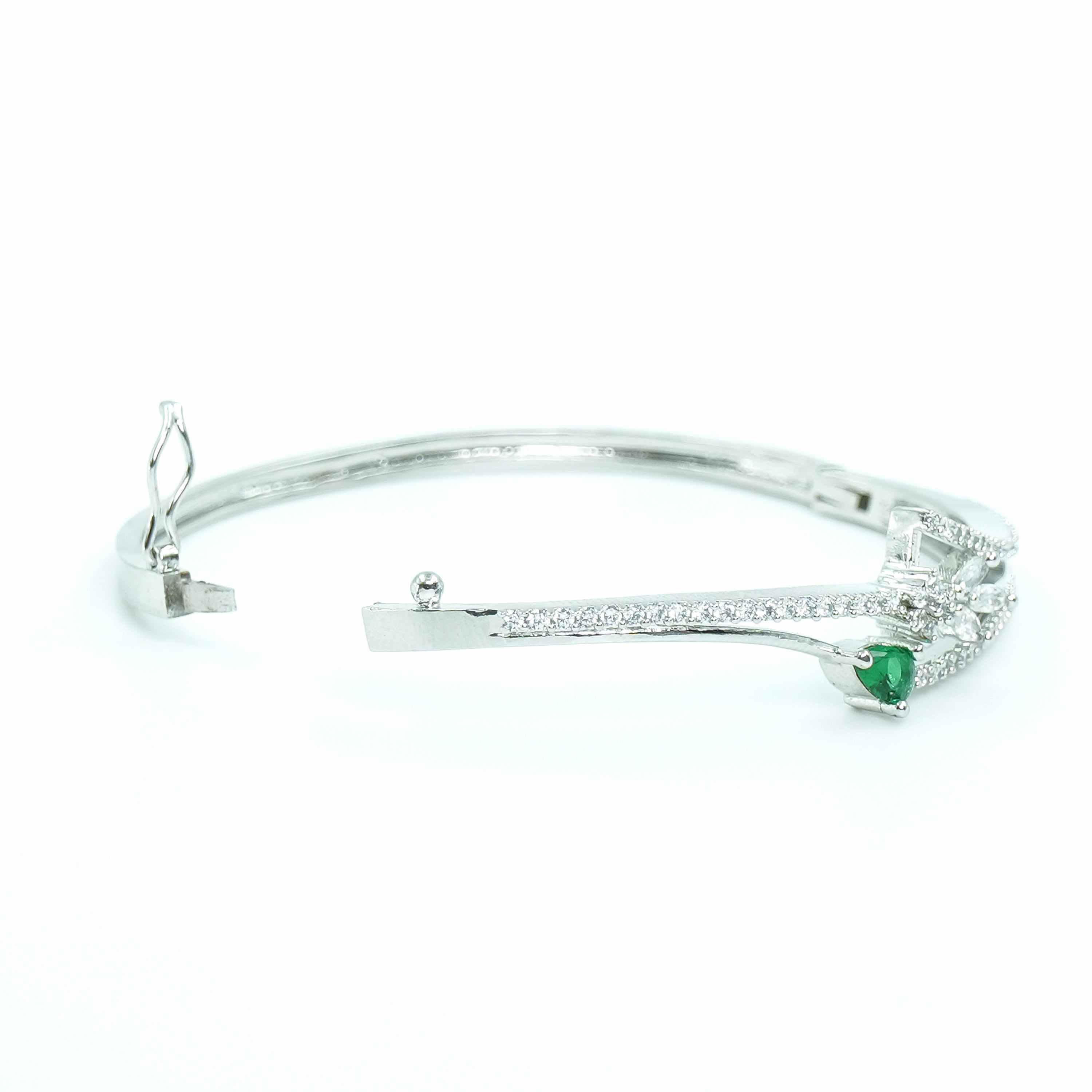 Emerald Crimson Radiance Bracelet