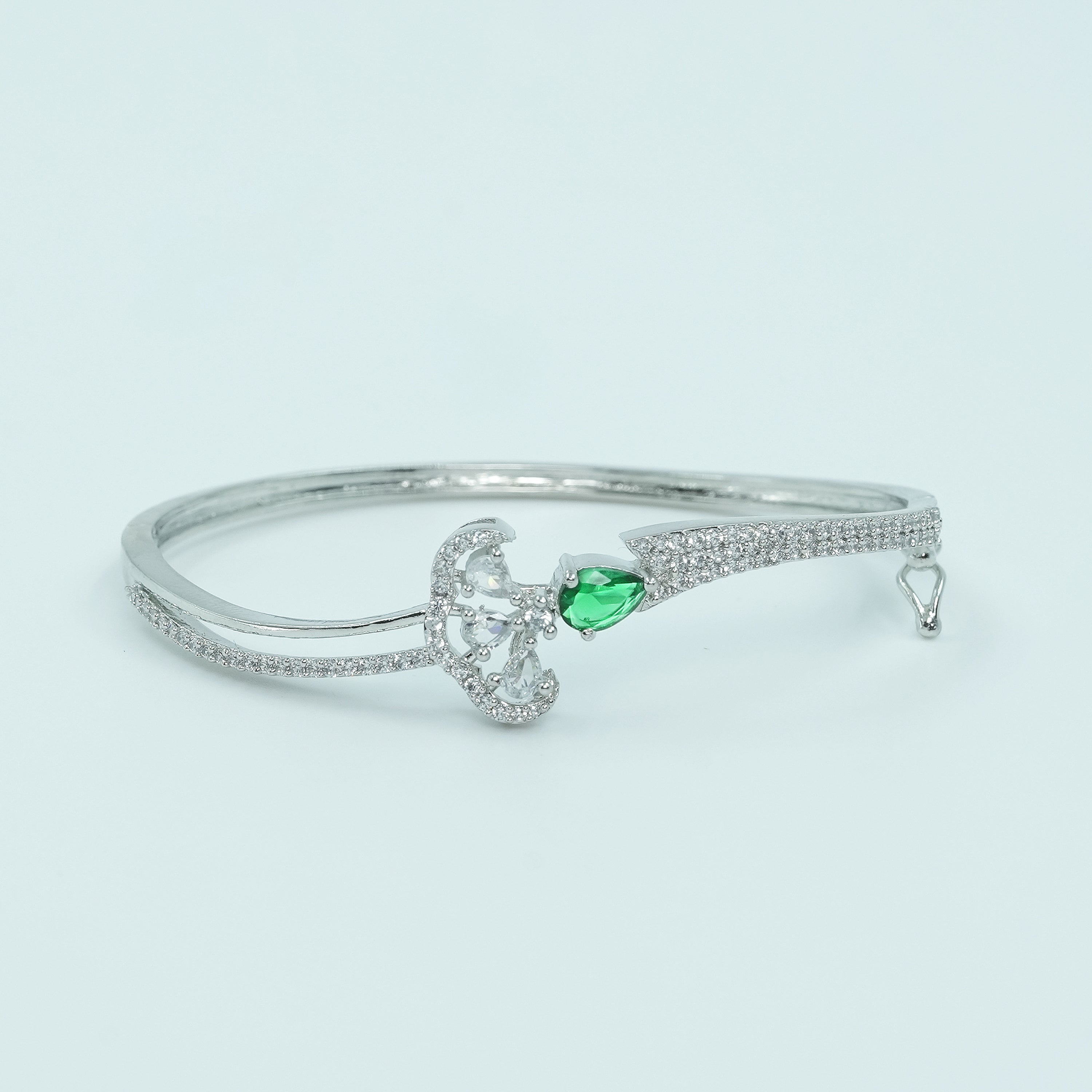 Emerald Crystal Bloom Bracelet