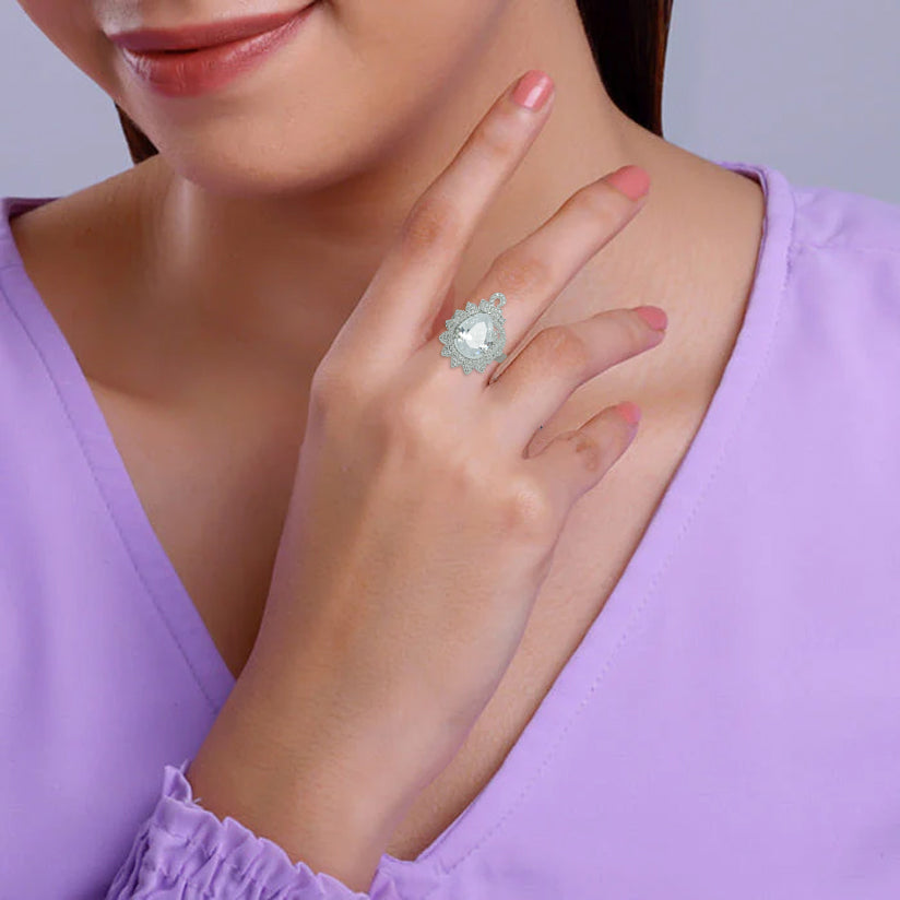 Sparkling Crown Ring