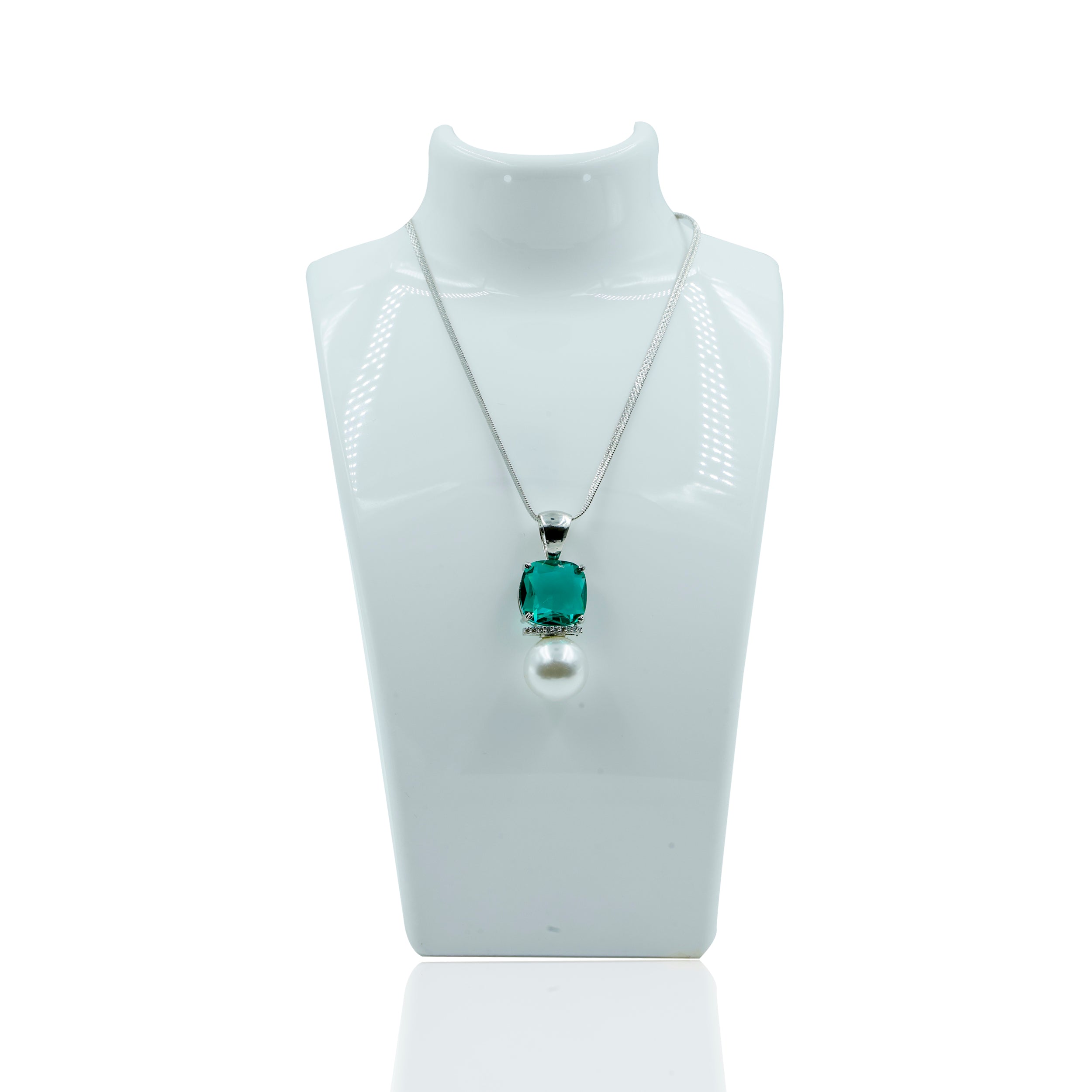 Emerald Pearl Pendant